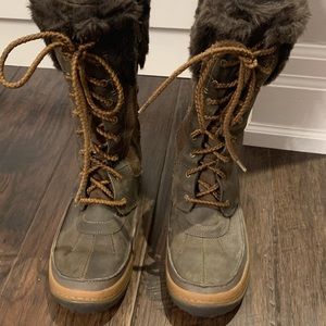 Merrell brown fur winter boots